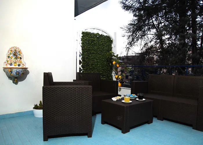 Couette-café The Reef 4*