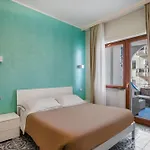 Bed & Breakfast The Reef 4*