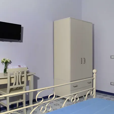 Bed & Breakfast The Reef 4*