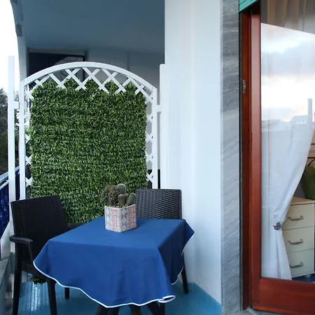 Bed & Breakfast The Reef 4*