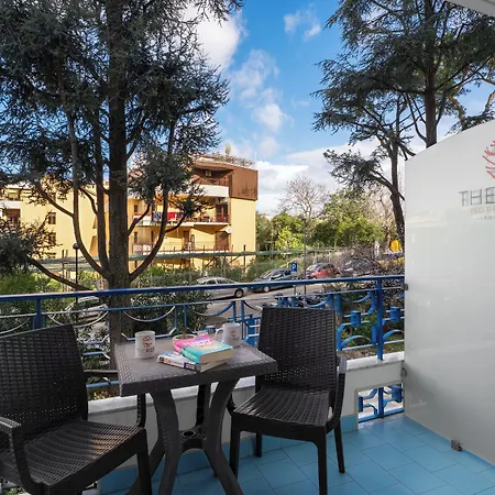 The Reef 4* Sorrento