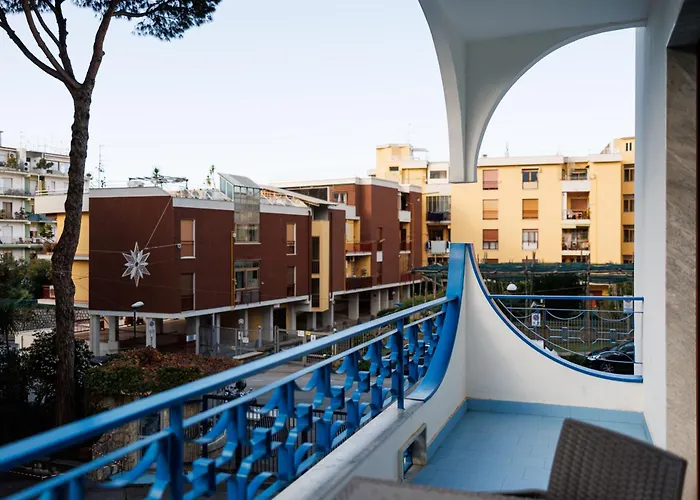 The Reef Nocleg ze śniadaniem 4*