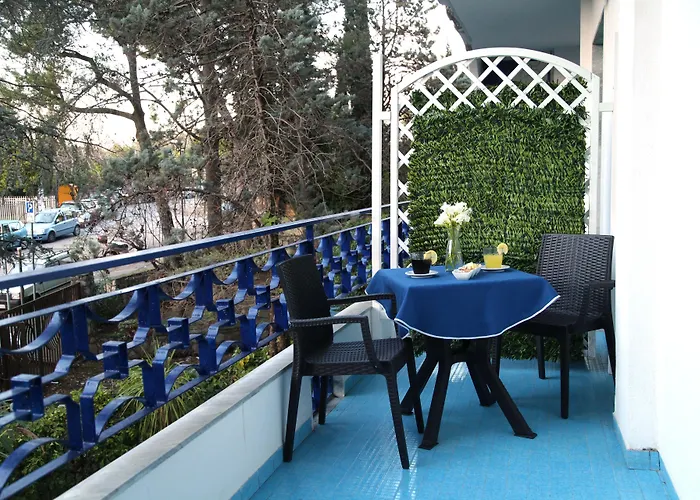 The Reef Bed & Breakfast