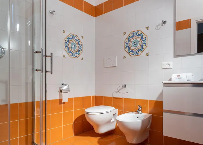 The Reef Nocleg ze śniadaniem 4*