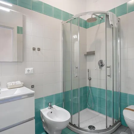 The Reef Nocleg ze śniadaniem